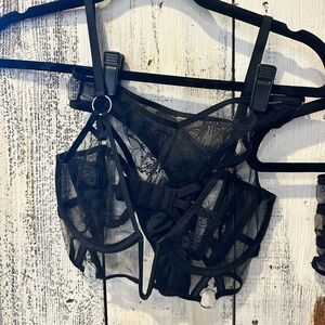 Thistle and Spire Tigris Bra size M